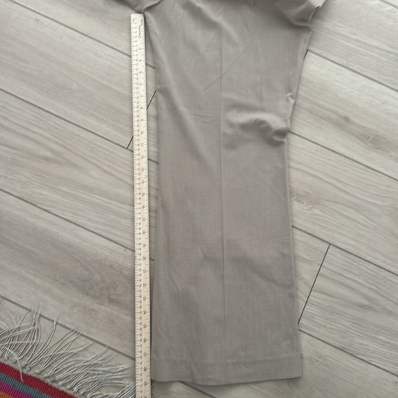 NY&CO Tan Flare Dress Pants - Size 16 - Picture 4 of 4